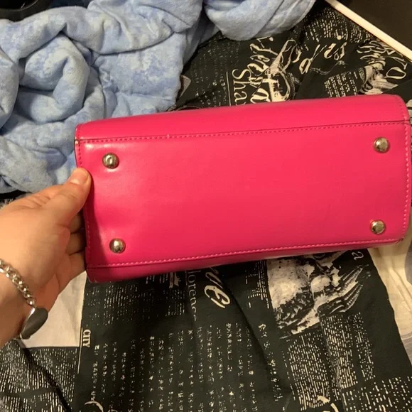 Purse - Picture 6 of 8